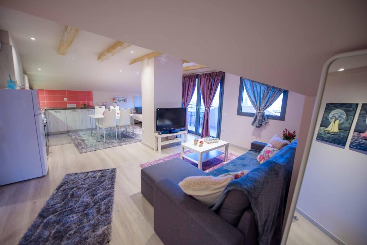 New Loft Polixeni Ioannina Exterior foto